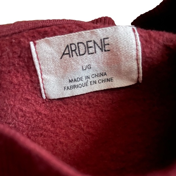 like-new Ardene red/burgundy crewneck sweatshirt, size L - Picture 2 of 3